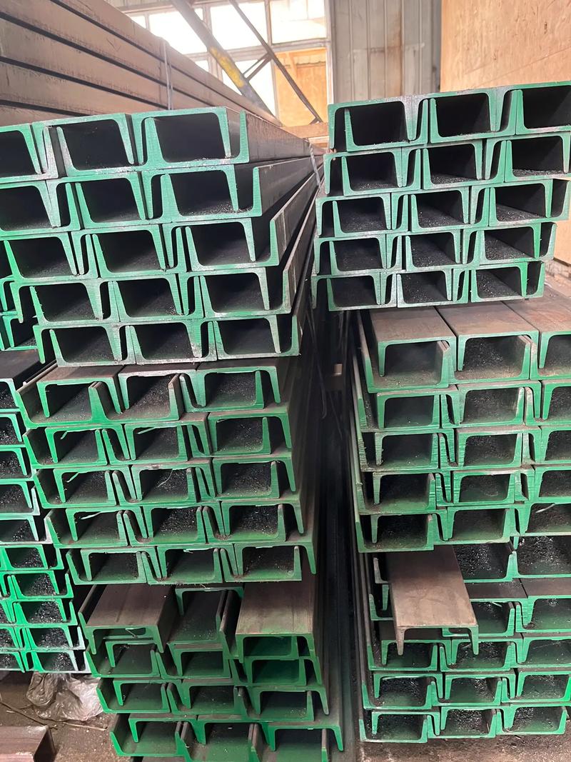 凌云幕墙槽钢插芯